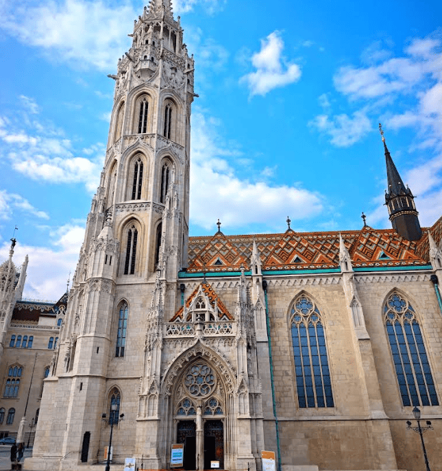 Tejado zsolnay de la Iglesia de Matías